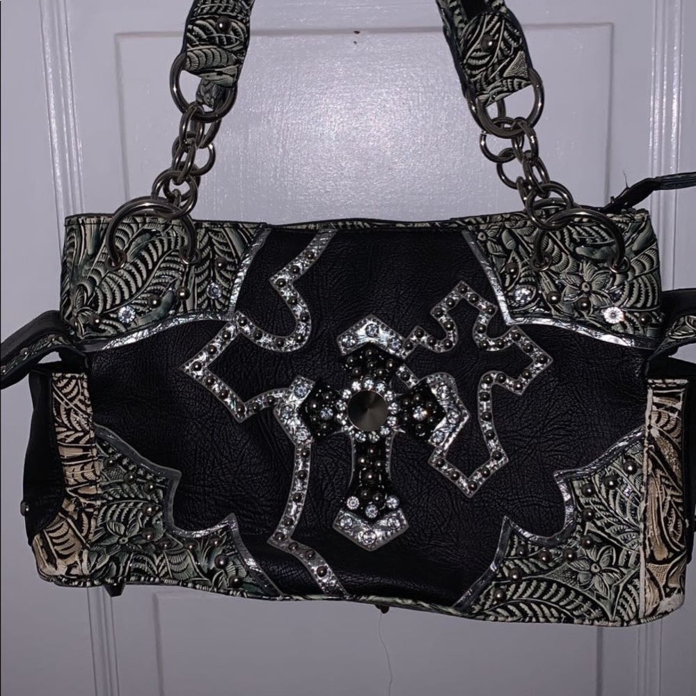 Large shoulder bag